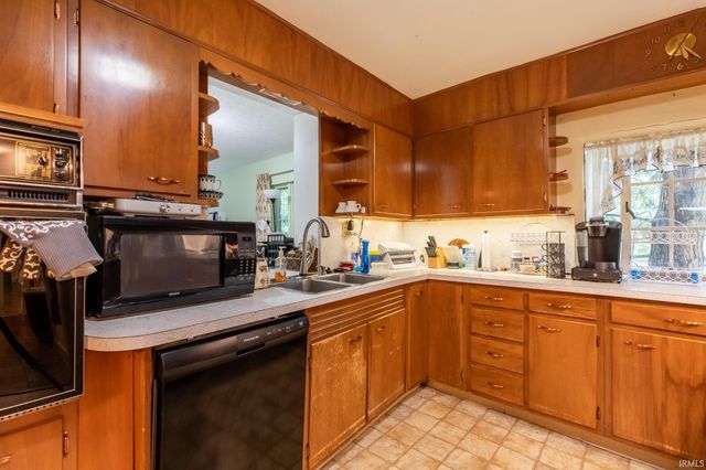 5005 E State Road 46, Bloomington, IN 47401