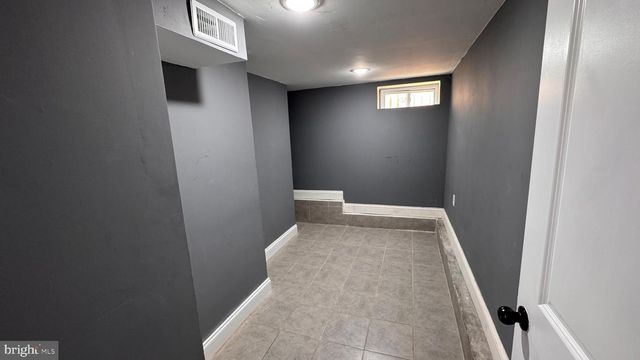 704 WATSON AVE, Winchester, VA 22601