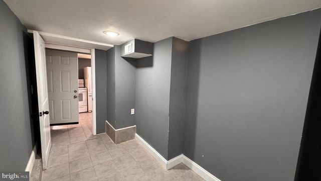 704 WATSON AVE, Winchester, VA 22601