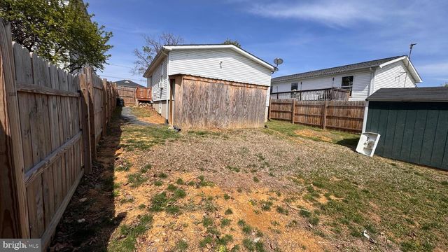 704 WATSON AVE, Winchester, VA 22601