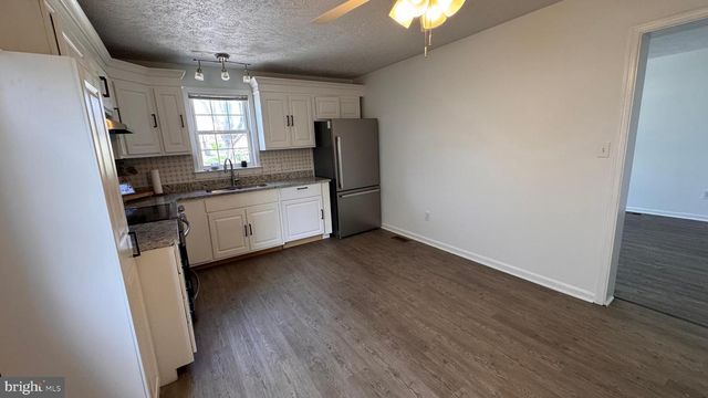 704 WATSON AVE, Winchester, VA 22601