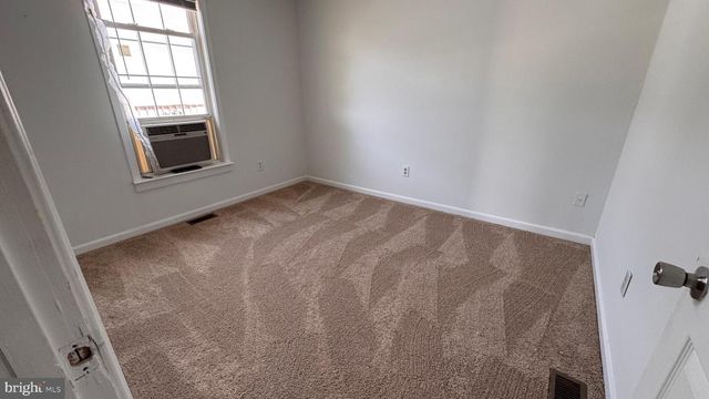 704 WATSON AVE, Winchester, VA 22601