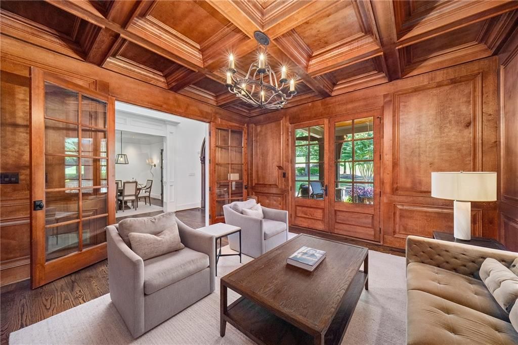 Image 11 of property listing at 13950 Haystack Lane, Milton, GA 30004