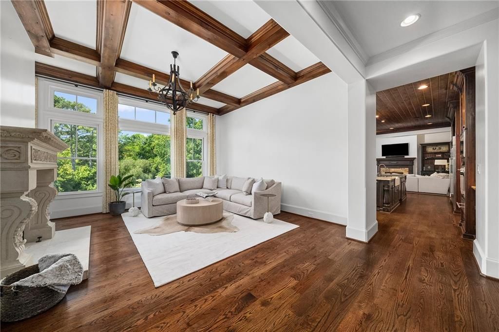 Image 15 of property listing at 13950 Haystack Lane, Milton, GA 30004