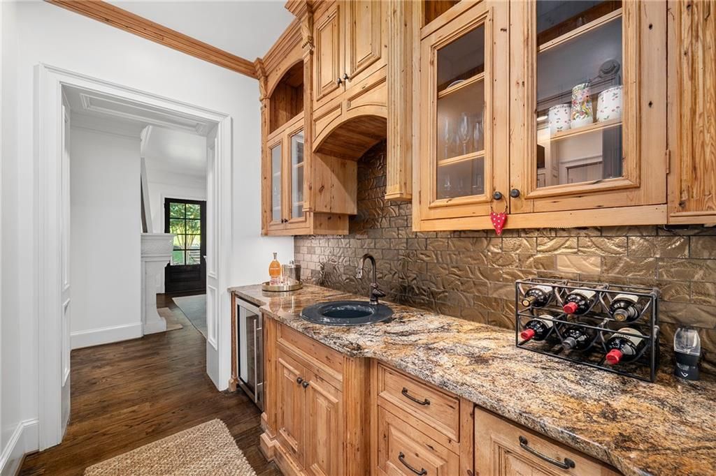 Image 27 of property listing at 13950 Haystack Lane, Milton, GA 30004