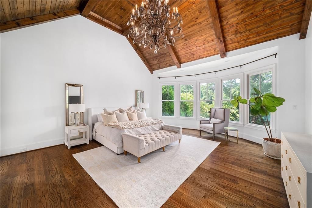 Image 33 of property listing at 13950 Haystack Lane, Milton, GA 30004