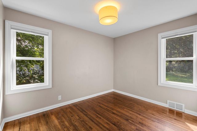 3045 Brunswick Avenue S, Saint Louis Park, MN 55416