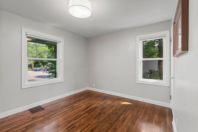 3045 Brunswick Avenue S, Saint Louis Park, MN 55416