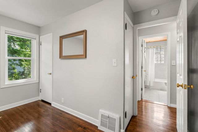3045 Brunswick Avenue S, Saint Louis Park, MN 55416