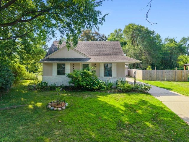 3045 Brunswick Avenue S, Saint Louis Park, MN 55416