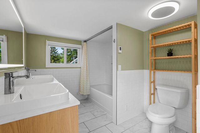 3045 Brunswick Avenue S, Saint Louis Park, MN 55416