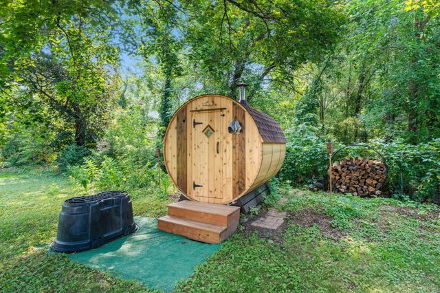 3045 Brunswick Avenue S, Saint Louis Park, MN 55416