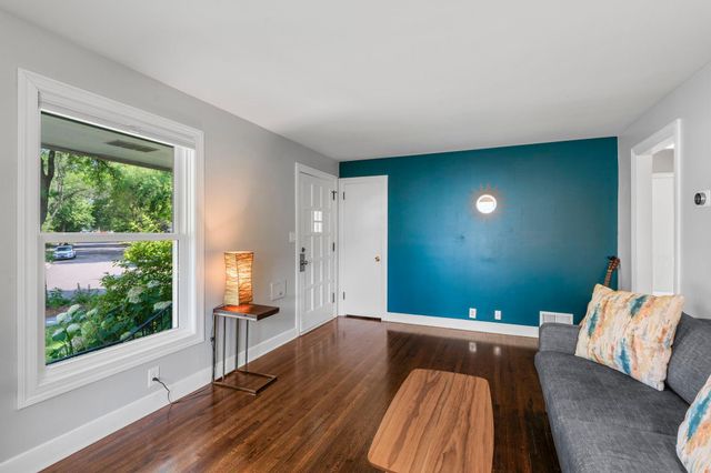 3045 Brunswick Avenue S, Saint Louis Park, MN 55416
