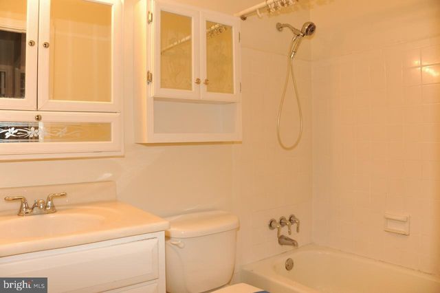 6612 FORBUSH CT, Alexandria, VA 22310