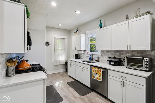 3216 Broadway Street, Indianapolis, IN 46205