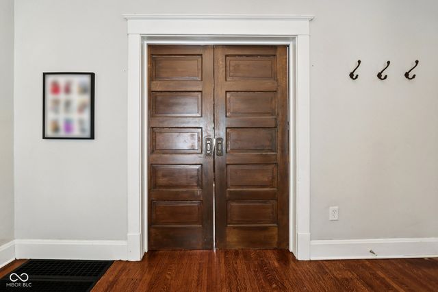 3216 Broadway Street, Indianapolis, IN 46205