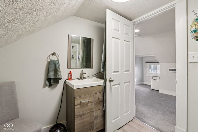 3216 Broadway Street, Indianapolis, IN 46205