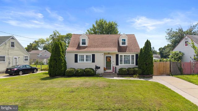 512 CLOVERDALE RD, Blackwood, NJ 08012