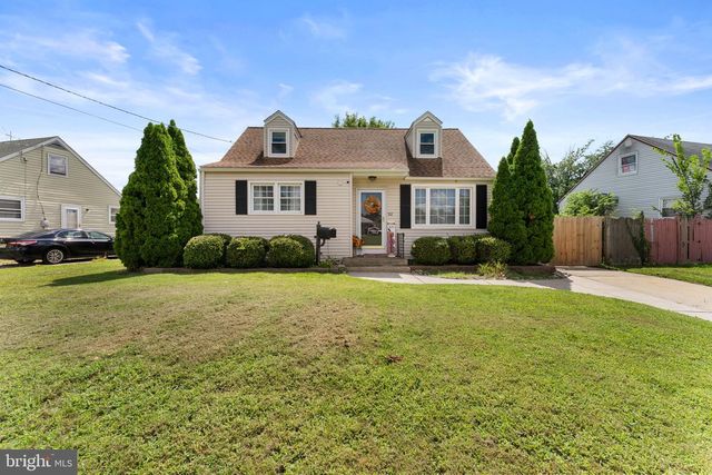 512 CLOVERDALE RD, Blackwood, NJ 08012