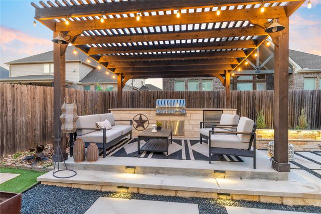 20524 Fairleaf ST, Pflugerville, TX 78660