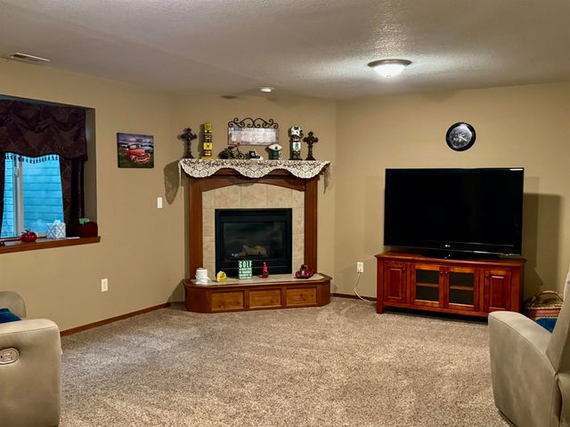 2636 E Keys Ct, Derby, KS 67037