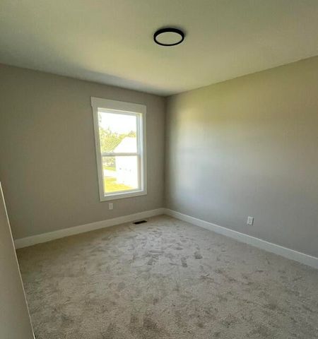 671 Waterford Village Drive, Grand Rapids, MI 49534