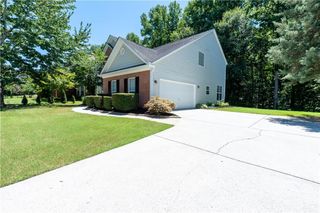 2238 Saint Albans Place, Buford, GA 30519