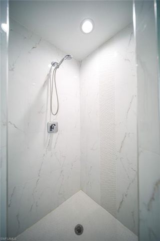 2601 43rd ST SW, Lehigh Acres, FL 33976