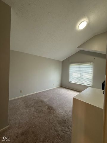 6641 Sunloch Court, Indianapolis, IN 46250
