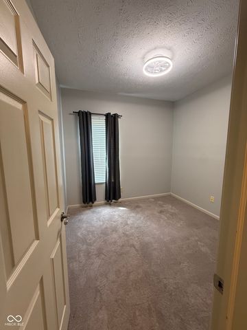 6641 Sunloch Court, Indianapolis, IN 46250