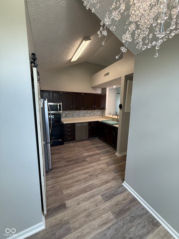 6641 Sunloch Court, Indianapolis, IN 46250