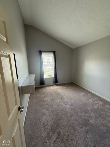 6641 Sunloch Court, Indianapolis, IN 46250