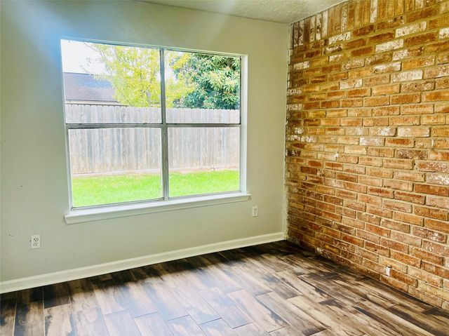 13114 Benford Drive, Houston, TX 77099