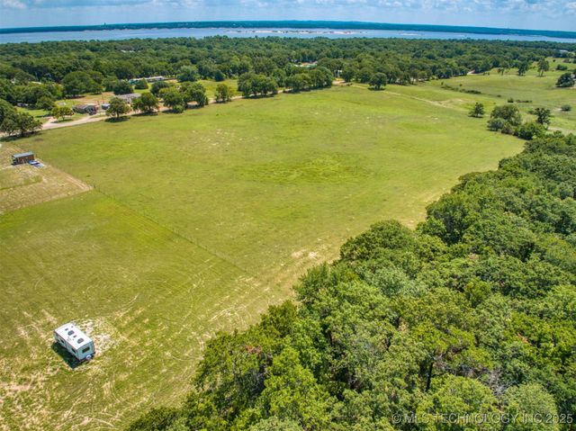 Edge Road, Kingston, OK 73439