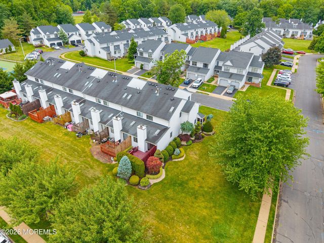 151 Chestnut Way, Manalapan, NJ 07726