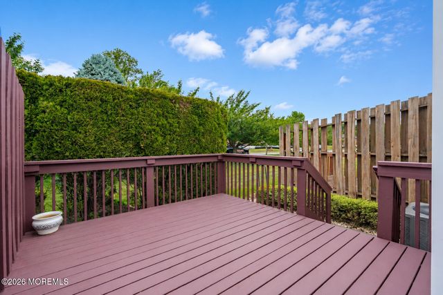 151 Chestnut Way, Manalapan, NJ 07726