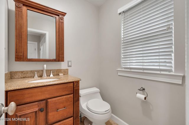 151 Chestnut Way, Manalapan, NJ 07726