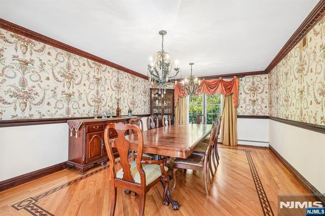 707 Calusa Trail, Franklin Lakes, NJ 07417