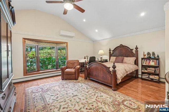 707 Calusa Trail, Franklin Lakes, NJ 07417