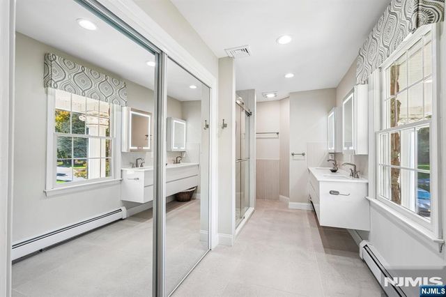 707 Calusa Trail, Franklin Lakes, NJ 07417