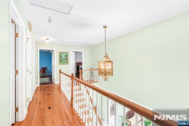 707 Calusa Trail, Franklin Lakes, NJ 07417