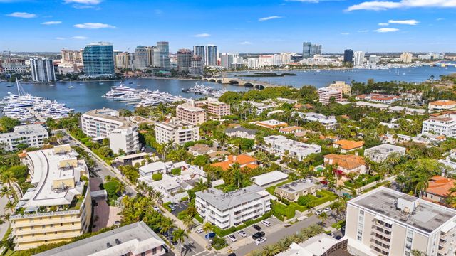 401 Peruvian Avenue 2010, Palm Beach, FL 33480