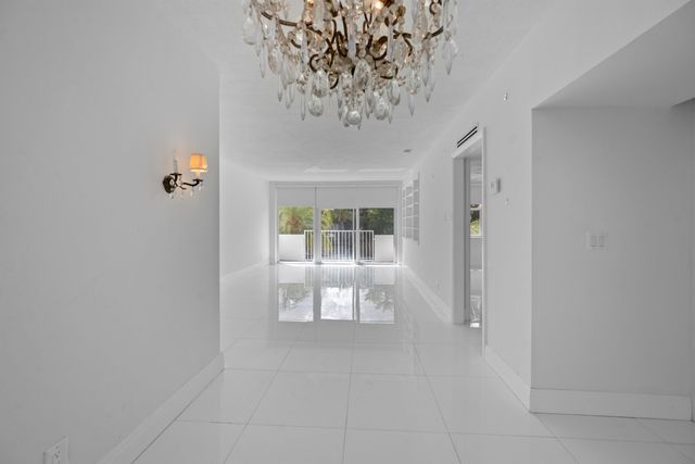 401 Peruvian Avenue 2010, Palm Beach, FL 33480