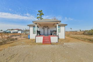 165 Road 5215, Cleveland, TX 77327