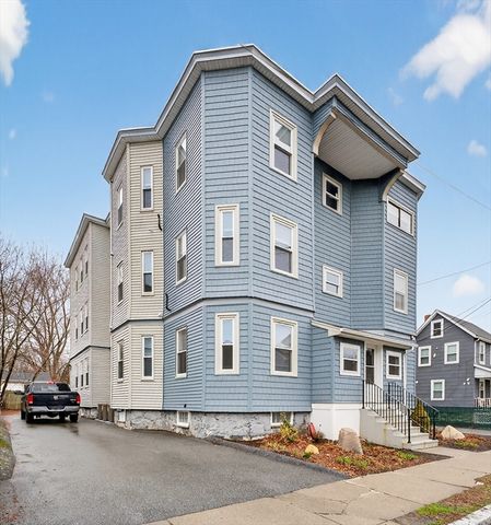 42 Almont St 3L, Medford, MA 02155