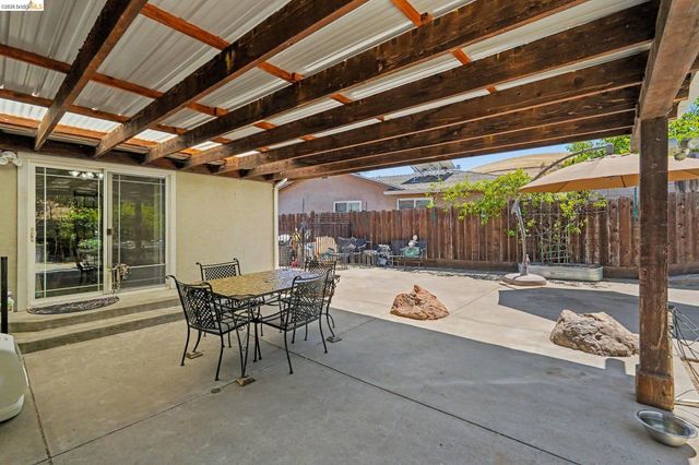 1150 Los Palos Ct, Pittsburg, CA 94565