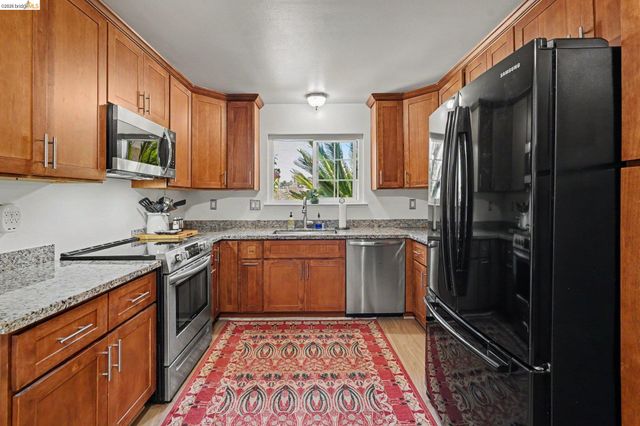 1150 Los Palos Ct, Pittsburg, CA 94565