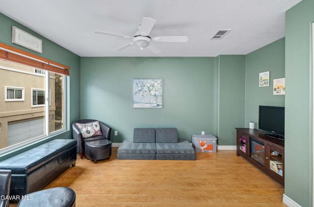 25710 Wagner Way Unit C, Stevenson Ranch, CA 91381