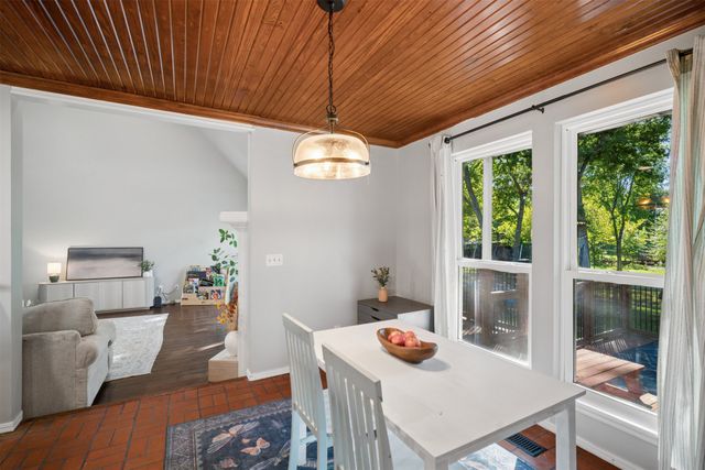 9524 S Maplewood Avenue, Tulsa, OK 74137