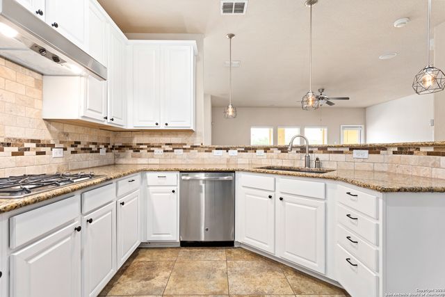23819 STATELY OAKS, San Antonio, TX 78260